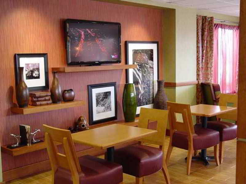 Hampton Inn Harrisonburg - University Экстерьер фото
